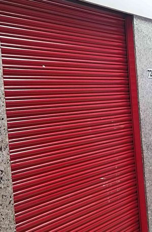 bodegas-ecuador-quito-caja-puertas